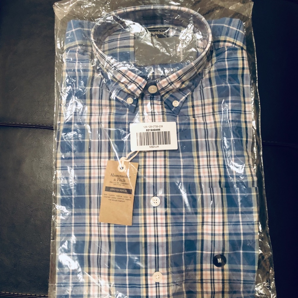 Abercrombie medium mans shirt 👔